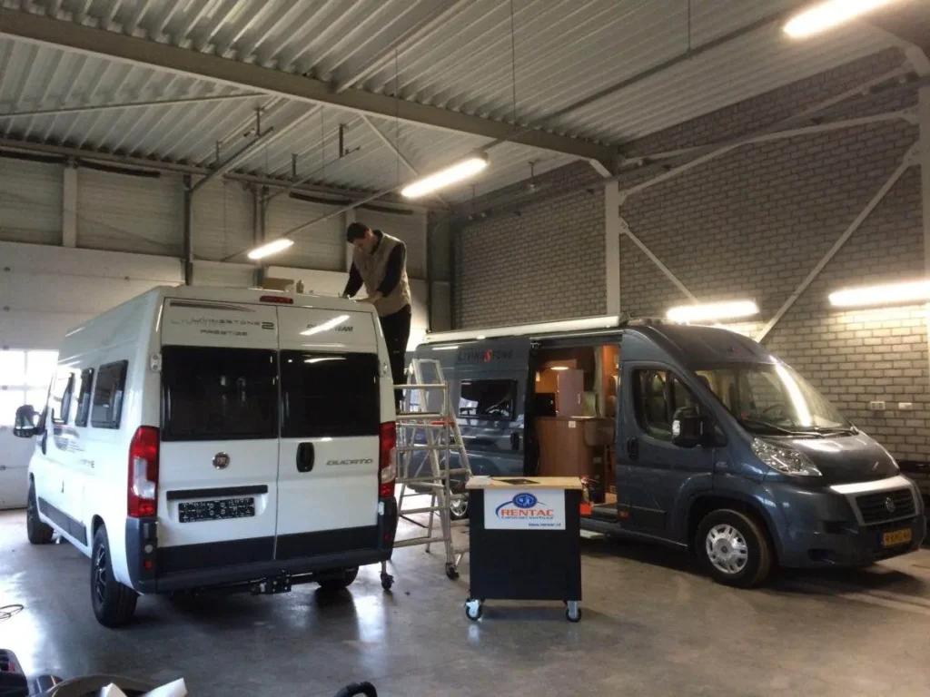 Onze caravans en campers worden professioneel gereinigd en technisch gecontroleerd vóór iedere verhuur.